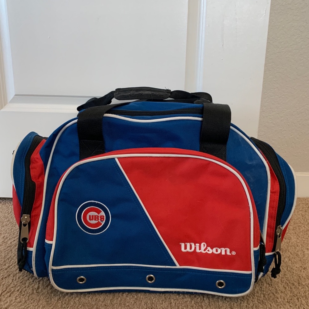NWOT Chicago Cubs Official Issued Wilson Bag